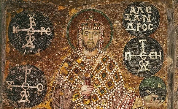 L’imperatore Alessandro in abiti cerimoniali, mosaico del secolo X. Istanbul, Santa Sofia