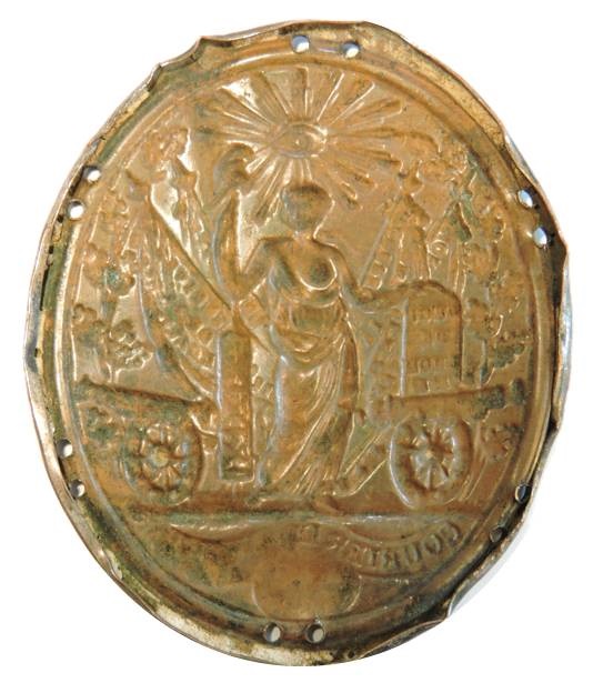 Il rovescio incuso, o controstampato, di questo distintivo militare francese a cavallo tra '700 e '800