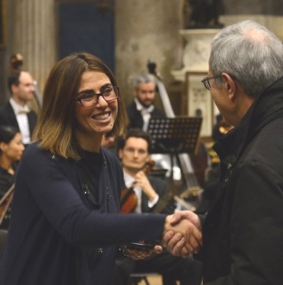 L'artista Antonella Napolione, autrice dei 10 euro 2019 del Vaticano, in una foto di repertorio