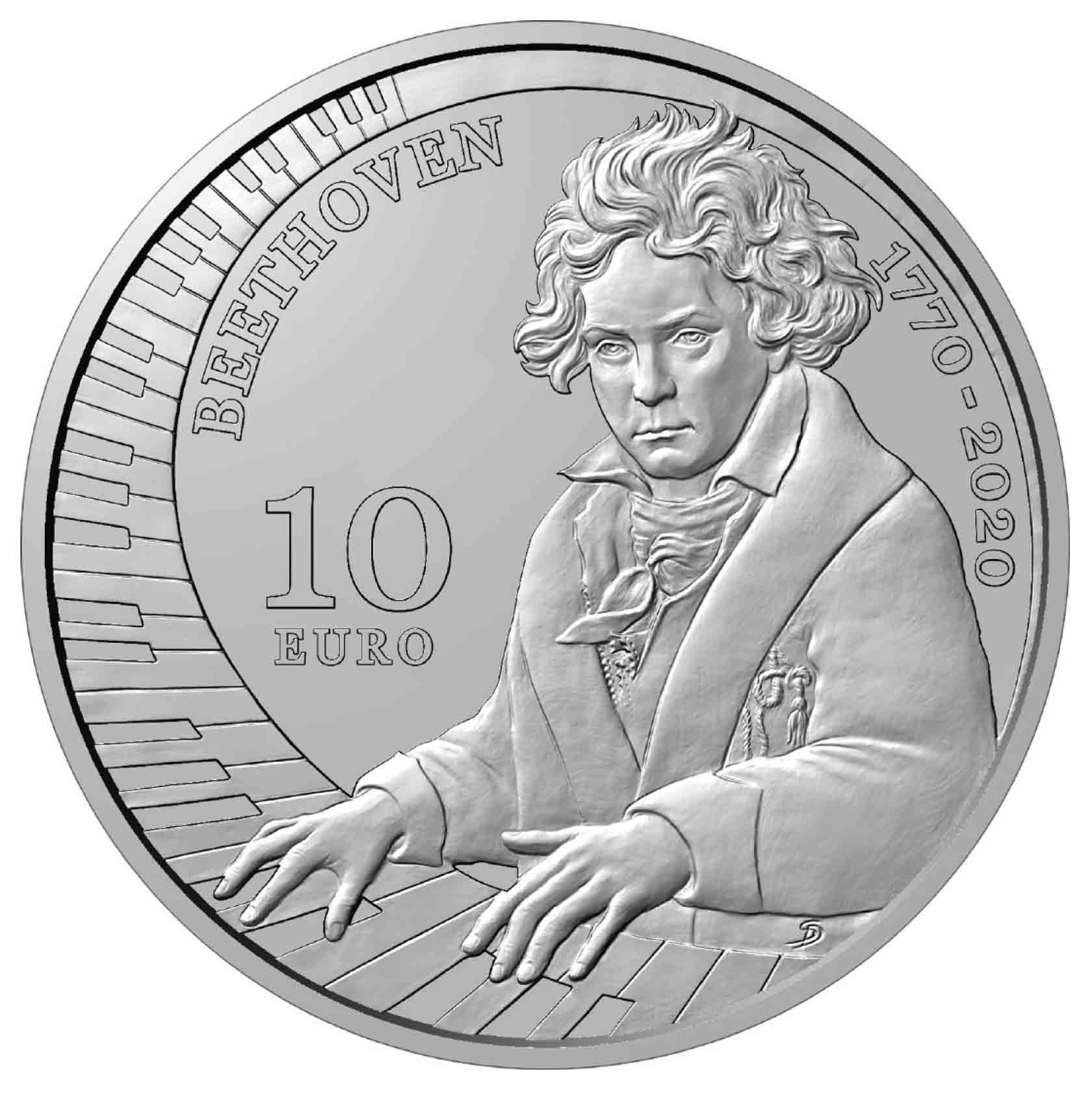 Spiccano le mani e lo sguardo in questo ritratto di Beethoven modellato da Sandra Deiana e scelto da San Marino per i 10 euro in argento proof del 2020, nel 250° anniversario della nascita del compositore